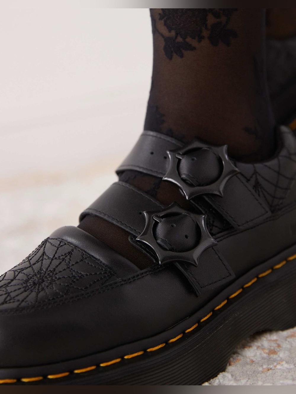 New DR. MARTENS X Wednesday Buzz Mary Jane Platform Shoes 8 - Picture 4 of 15